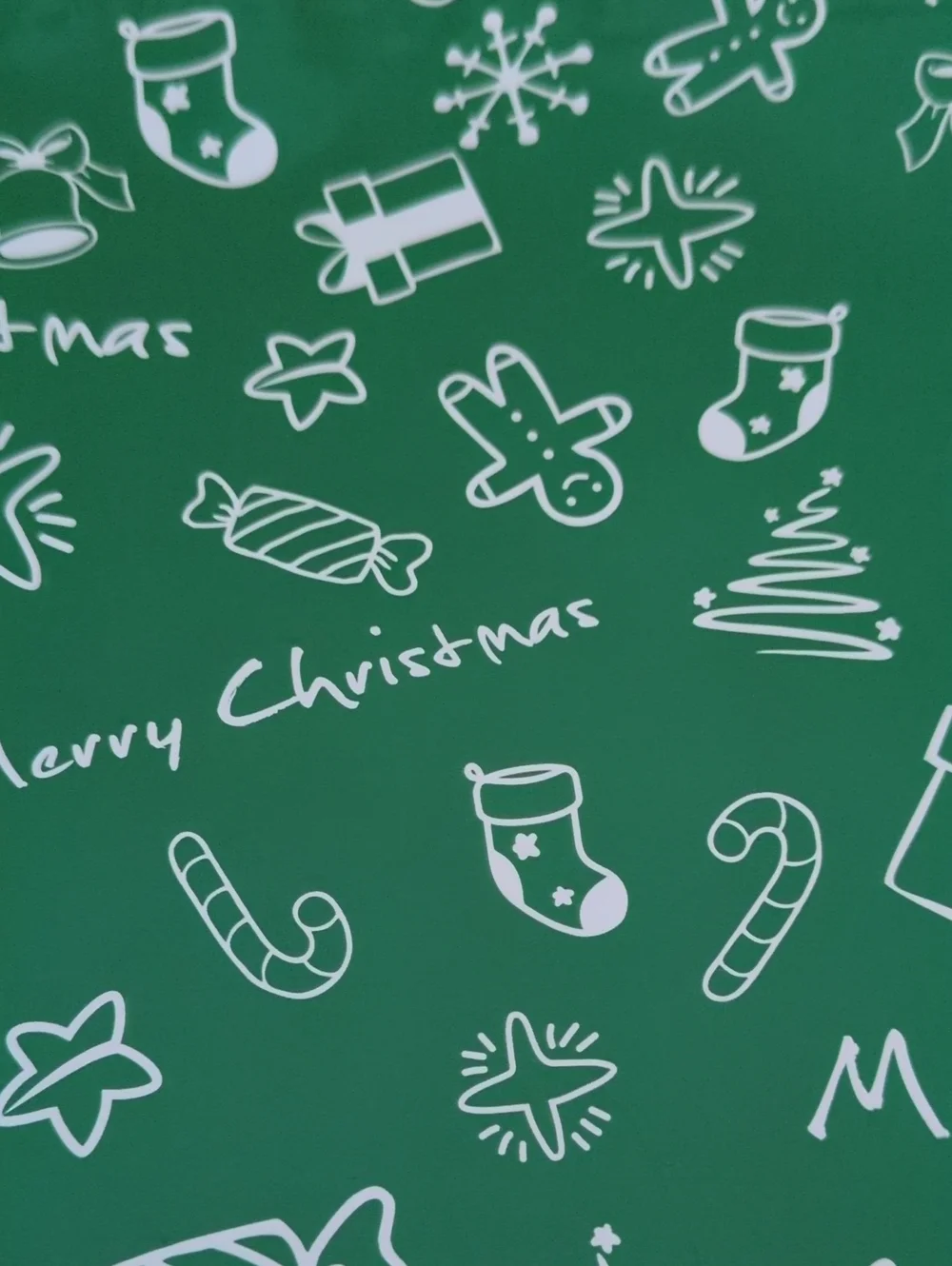 15 15.4 X 19 Green Christmas Polymailers